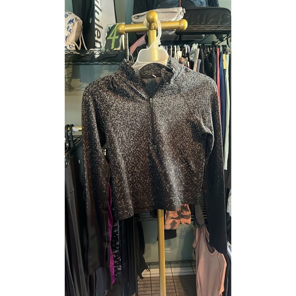 Lululemon jacket size 0/2